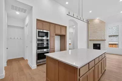 837 Bridle Path Parkway, Aubrey, TX 76227 - Photo 5