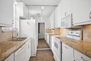 4418 Bowser, Dallas, TX 75219 - Photo 7