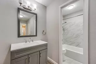 5981 Arapaho Rd, Dallas, TX 75248 - Photo 9