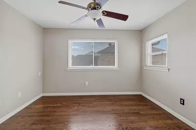 1110 Carrington Court, Irving, TX 75060 - Photo 13