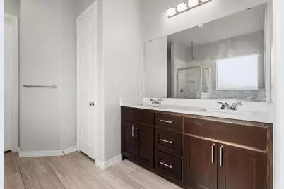808 E 6th Street, Bonham, TX 75418 - Photo 15