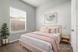 808 E 6th St, Bonham, TX 75418 - Photo 19