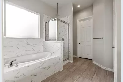 808 E 6th Street, Bonham, TX 75418 - Photo 17