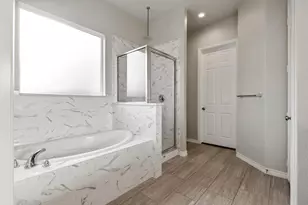 808 E 6th St, Bonham, TX 75418 - Photo 17