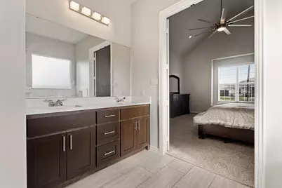 808 E 6th Street, Bonham, TX 75418 - Photo 13
