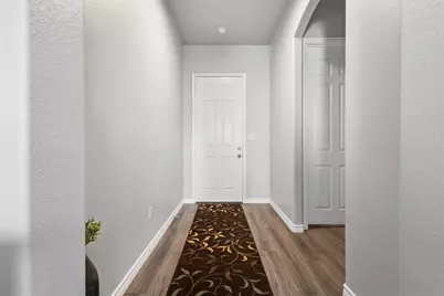 808 E 6th Street, Bonham, TX 75418 - Photo 3