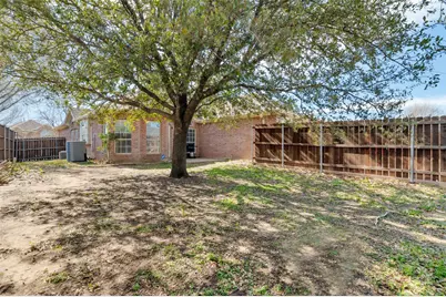 1113 Brittany Place, Lewisville, TX 75077 - Photo 25