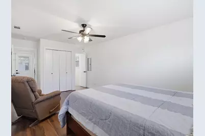 1310 E Lovers Lane, Arlington, TX 76010 - Photo 13