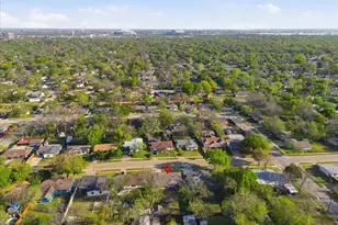 1310 E Lovers Ln, Arlington, TX 76010 - Photo 27