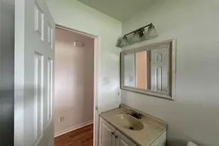 5828 Lazy River Dr, Dallas, TX 75241 - Photo 19