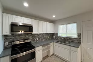 5828 Lazy River Dr, Dallas, TX 75241 - Photo 5