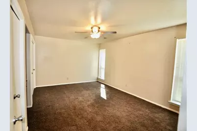 202 E Oak Street #4, Weatherford, TX 76086 - Photo 5