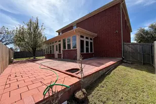 304 Serenade Ln, Euless, TX 76039 - Photo 27