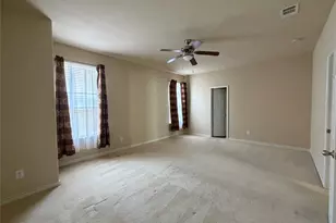 304 Serenade Ln, Euless, TX 76039 - Photo 11