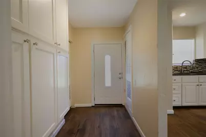 1004 W Cayuga Drive, Athens, TX 75751 - Photo 9