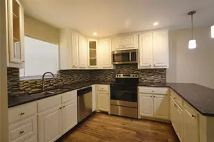 1004 W Cayuga Dr, Athens, TX 75751 - Photo 7