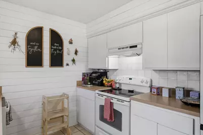 1035 Houston Street, Wills Point, TX 75169 - Photo 13