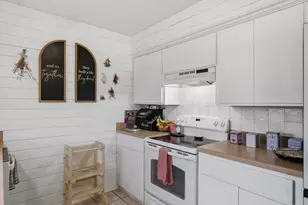 1035 Houston St, Wills Point, TX 75169 - Photo 13