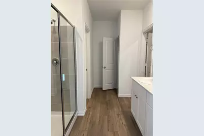 8505 Honeylocust Street, McKinney, TX 75071 - Photo 9