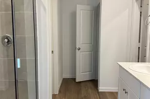 8505 Honeylocust St, McKinney, TX 75071 - Photo 9