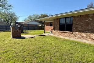 505 S San Jacinto St, Whitney, TX 76692 - Photo 37