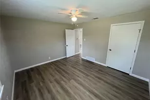 2017 Tolosa Dr, Dallas, TX 75228 - Photo 19