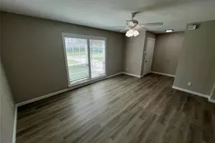 2017 Tolosa Dr, Dallas, TX 75228 - Photo 5