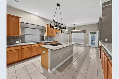 2025 Fair Oaks Circle, Corinth, TX 76210 - Photo 7