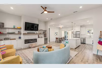 721 Clubview Drive, Mabank, TX 75143 - Photo 7