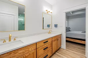 721 Clubview Dr, Mabank, TX 75143 - Photo 21