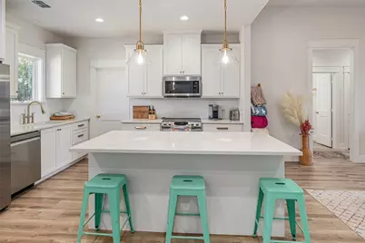 721 Clubview Drive, Mabank, TX 75143 - Photo 11