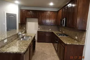 924 Eagle Creek Trail, McKinney, TX 75072 - Photo 7