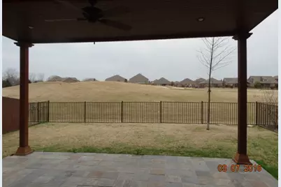 924 Eagle Creek Trail, McKinney, TX 75072 - Photo 17