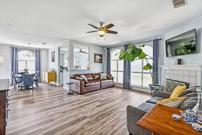 1003 Morningside Drive, Grand Prairie, TX 75052 - Photo 5