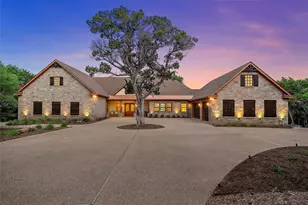 240 Lost Creek, China Spring, TX 76633 - Photo 1