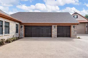 240 Lost Creek, China Spring, TX 76633 - Photo 7