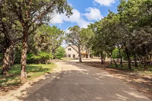 240 Lost Creek, China Spring, TX 76633 - Photo 5