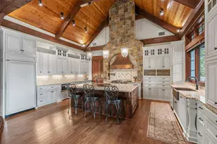 240 Lost Creek, China Spring, TX 76633 - Photo 15