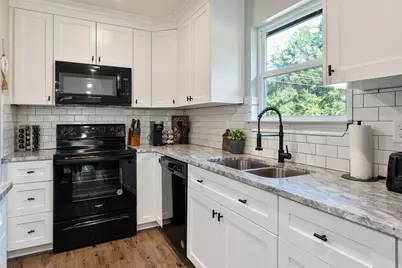 128 Crestwood Drive, Mabank, TX 75156 - Photo 17