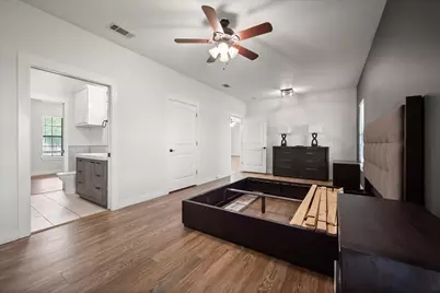 504 N Texas Street, Tioga, TX 76271 - Photo 31