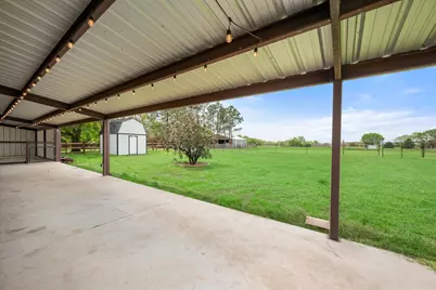 504 N Texas Street, Tioga, TX 76271 - Photo 13