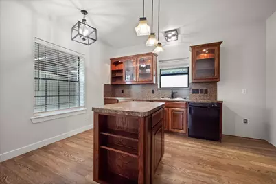 504 N Texas Street, Tioga, TX 76271 - Photo 23