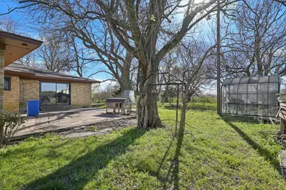 611 Ferris Road, Lancaster, TX 75146 - Photo 11