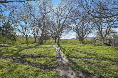 611 Ferris Road, Lancaster, TX 75146 - Photo 13