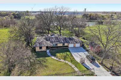611 Ferris Road, Lancaster, TX 75146 - Photo 1