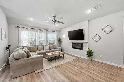 708 Winged Foot Drive, Red Oak, TX 75154 - Photo 3