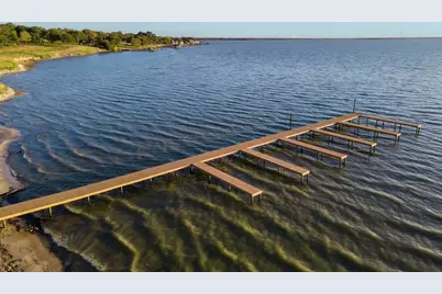 1582 Shoreline Drive, Mabank, TX 75143 - Photo 7