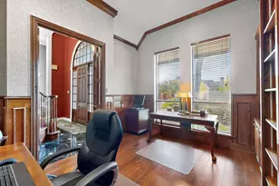 2115 Royal Dominion Ct, Arlington, TX 76006 - Photo 9