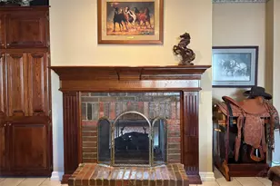 2115 Royal Dominion Ct, Arlington, TX 76006 - Photo 19