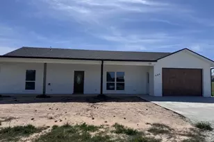 589 CR-35500, Sumner, TX 75486 - Photo 1